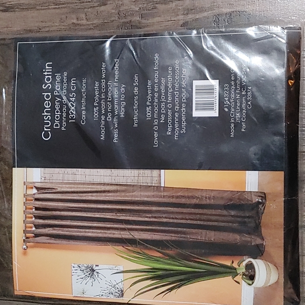 Crushed Satin Drapery Curtain Panels x2